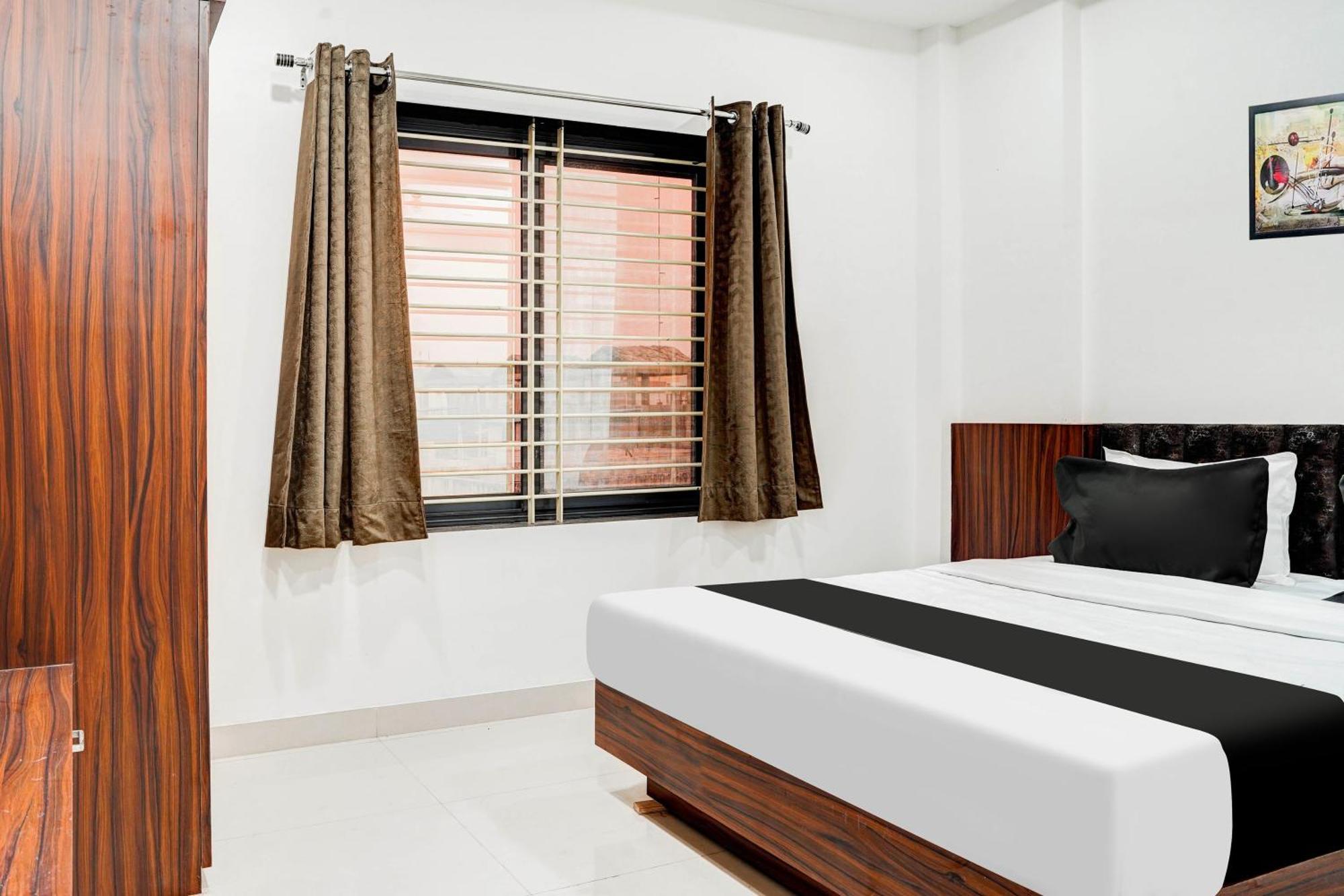 Hotel O Rudra Palace Bhopal Bagian luar foto
