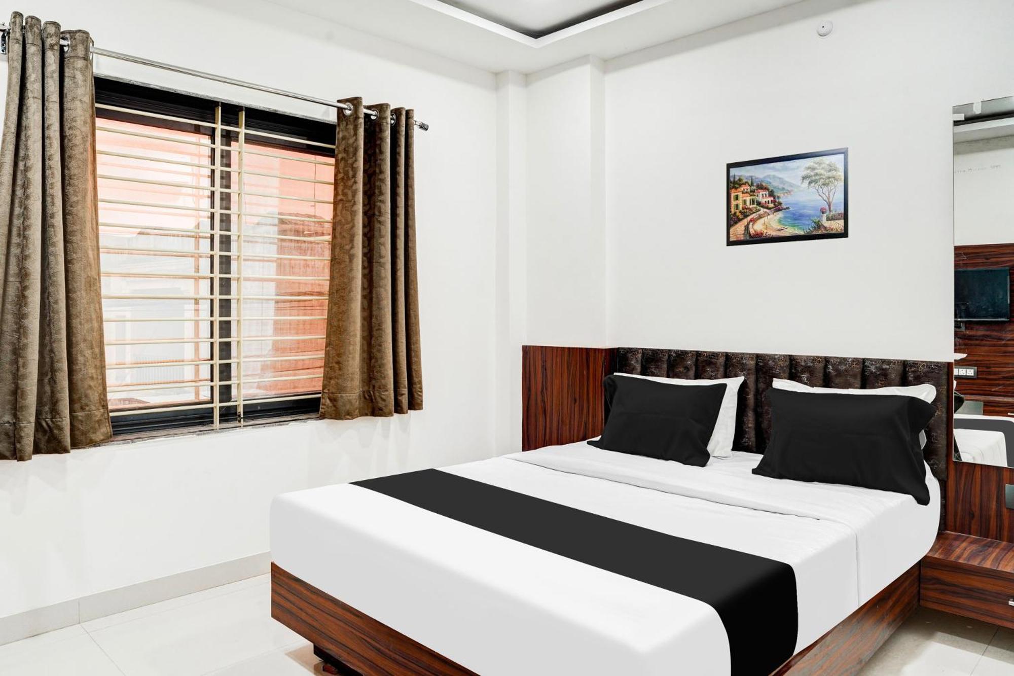 Hotel O Rudra Palace Bhopal Bagian luar foto
